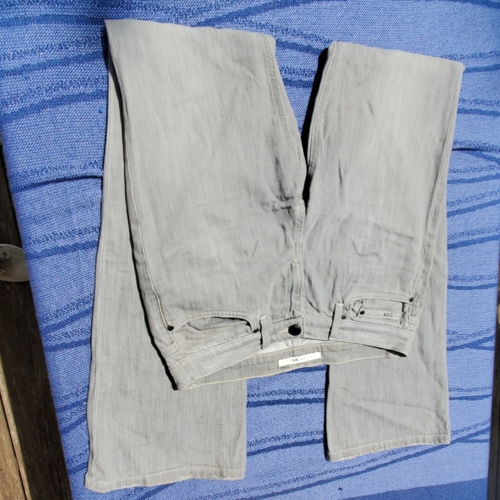 SOLD- Joe's Jeans "Straight Leg"